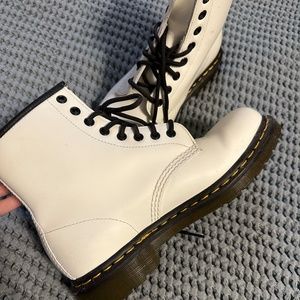 Womens White Doc Marten Boots, Lace up